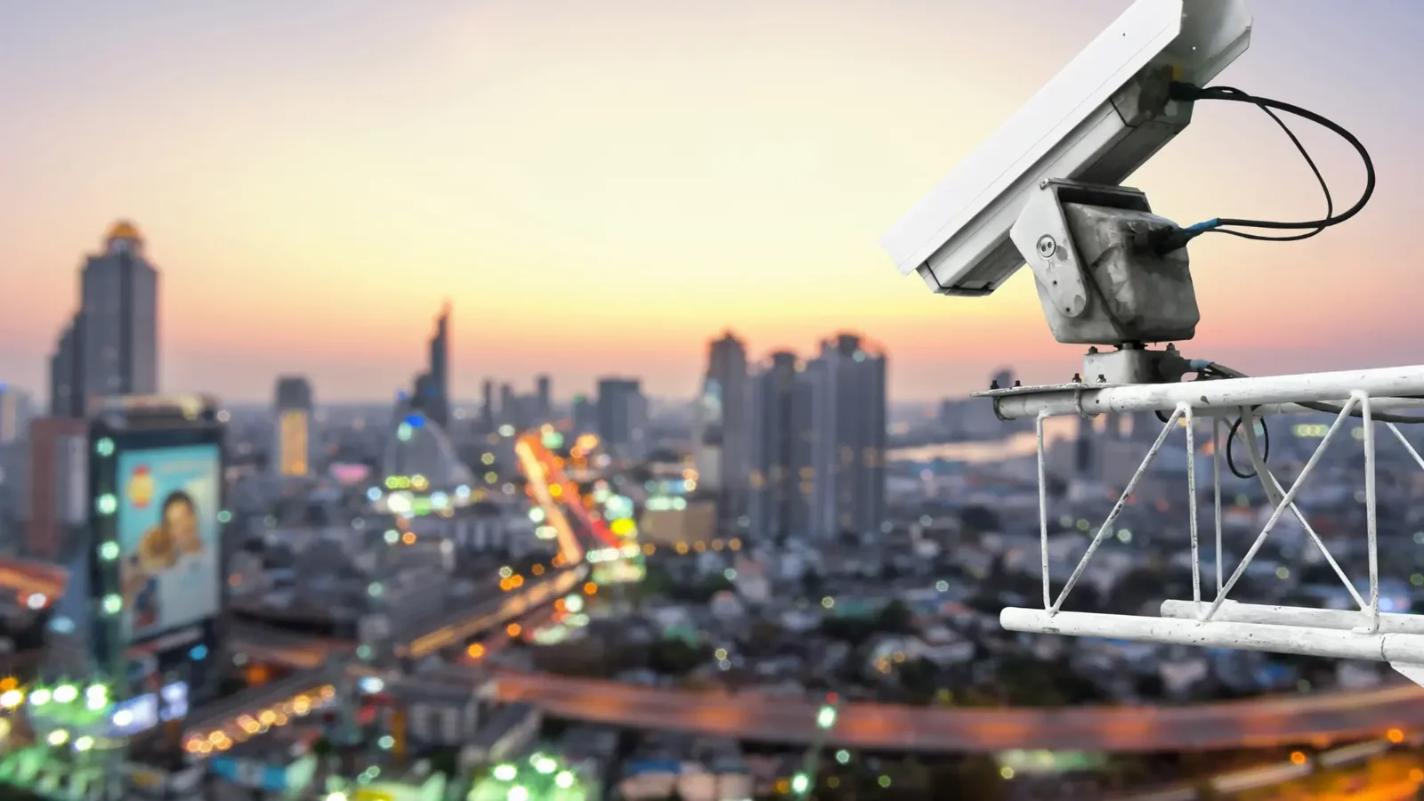 Smart Surveillance: Combining AI with Old CCTV Systems, image 1